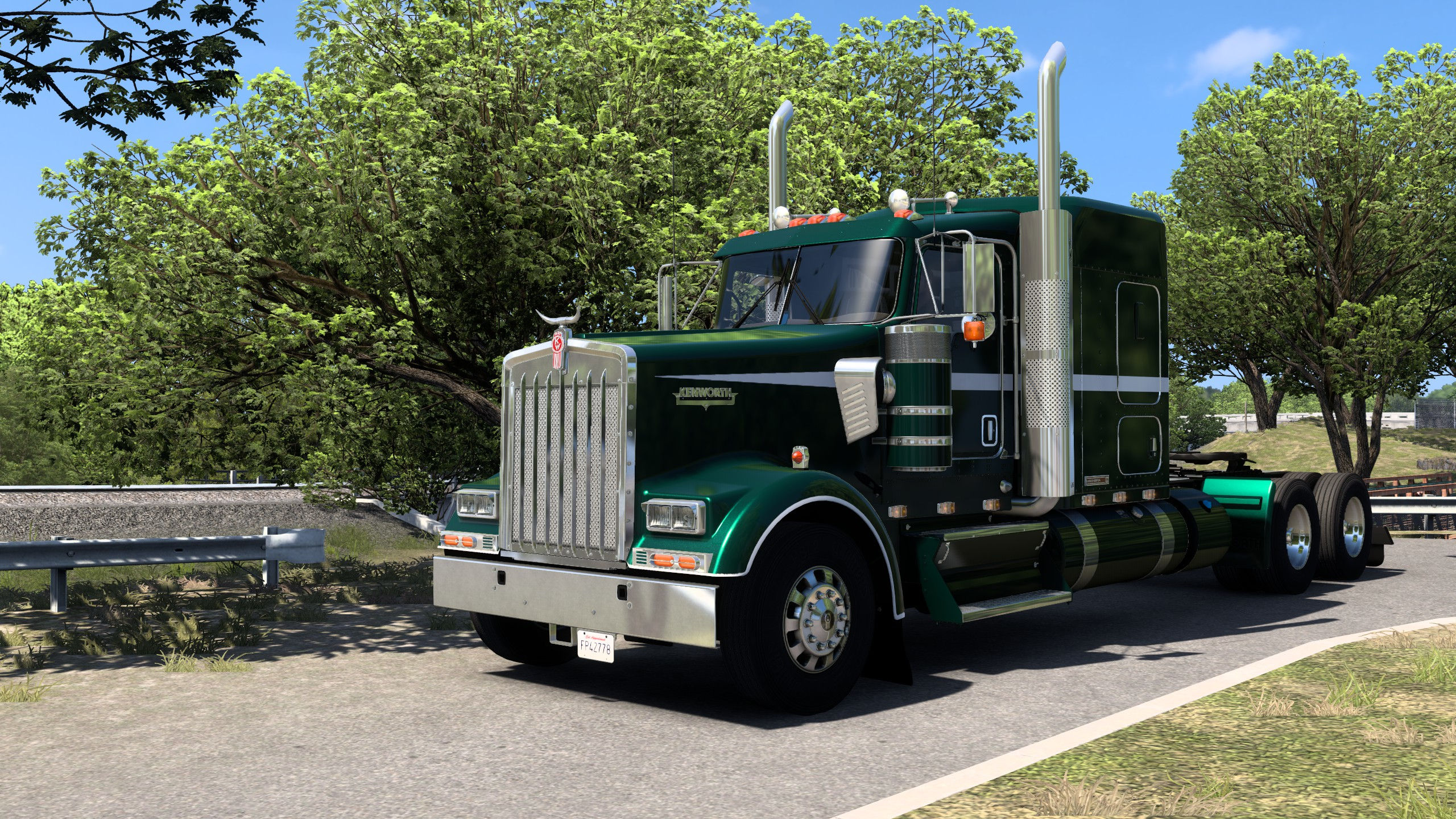 W900